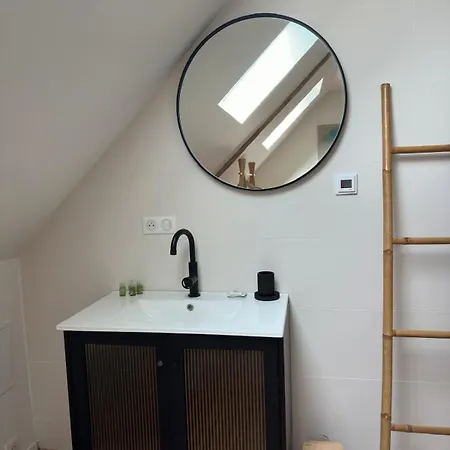 La Des 3 Vila Tamerville