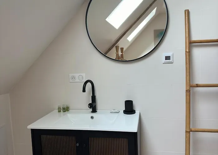 La Des 3 Vila Tamerville